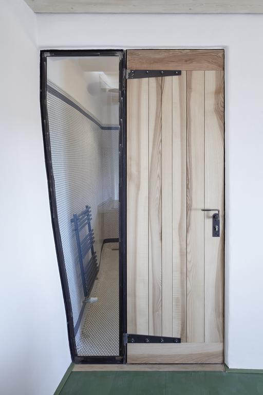 Stajnhaus Hotell Mikulov Exteriör bild