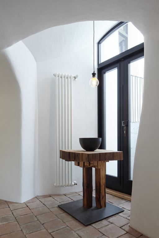 Stajnhaus Hotell Mikulov Exteriör bild