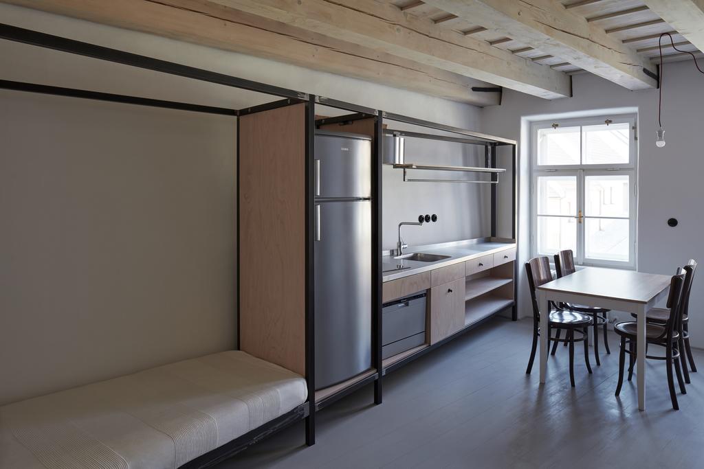 Stajnhaus Hotell Mikulov Exteriör bild
